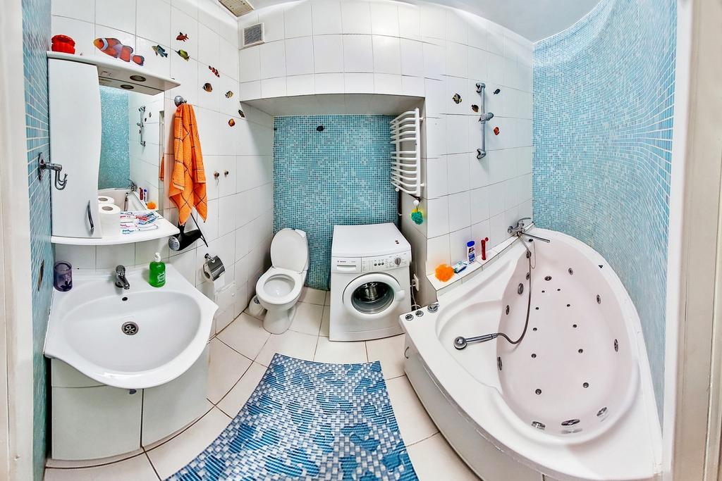 Apartments On Valova 25 Lviv Eksteriør billede